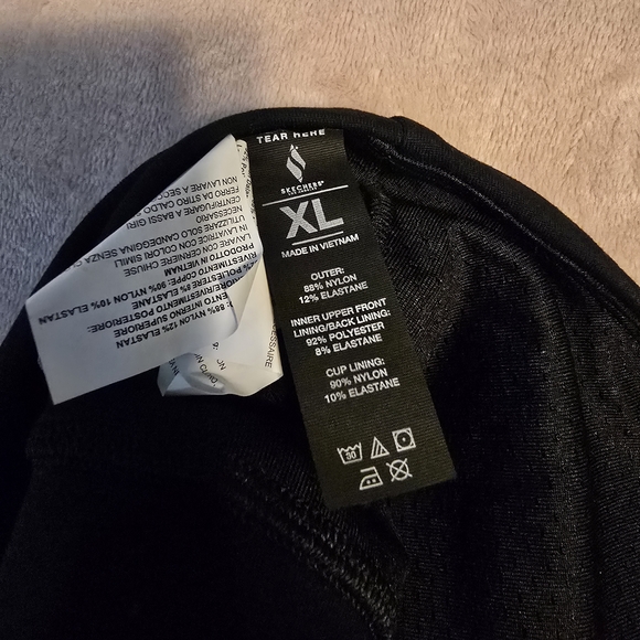 Skechers Black Women's Sports Bra - Picture 5 of 6